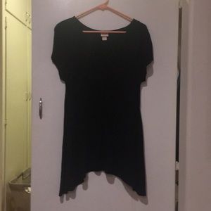 Black short sleeve long top